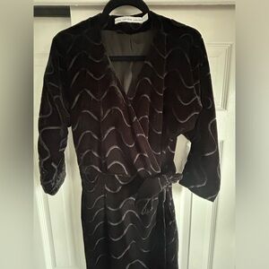 &other stories black velvet dress